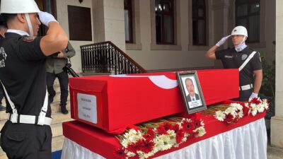 Mülki idare amirliği mesleğine adadığı 39 yılı aşkın sürede Türkiye’nin