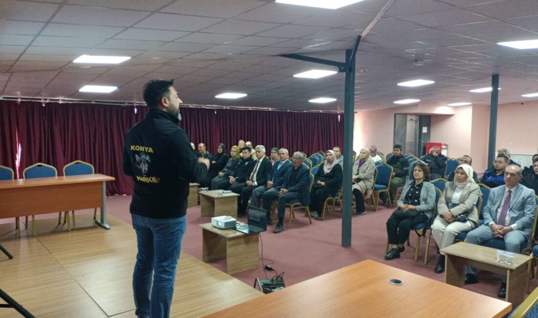 Konya'nın Hüyük ilçesinde uyuşturucu ve madde bağımlılığı ile mücadele çalışmalarına