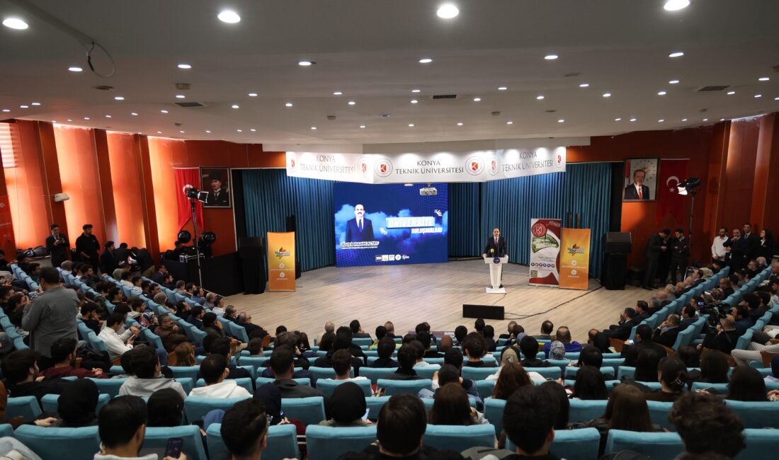 Konya Büyükşehir Belediye Başkanı Uğur İbrahim Altay, Büyükşehir Gençlik Meclisi