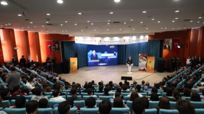 Konya Büyükşehir Belediye Başkanı Uğur İbrahim Altay, Büyükşehir Gençlik Meclisi