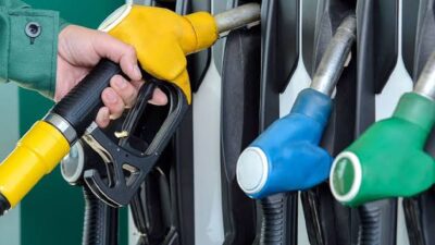 Küresel petrol piyasalarındaki dalgalanmalar ve döviz kurlarındaki hareketlilik, Türkiye'deki akaryakıt