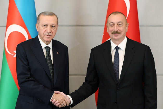 Türkiye Cumhuriyeti'nin 103. kuruluş yıl dönümü, dost ve kardeş ülke