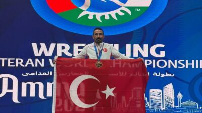Uluslararası spor arenasında Türk bayrağını dalgalandıran milli güreşçilerimiz, kazandıkları başarılarla